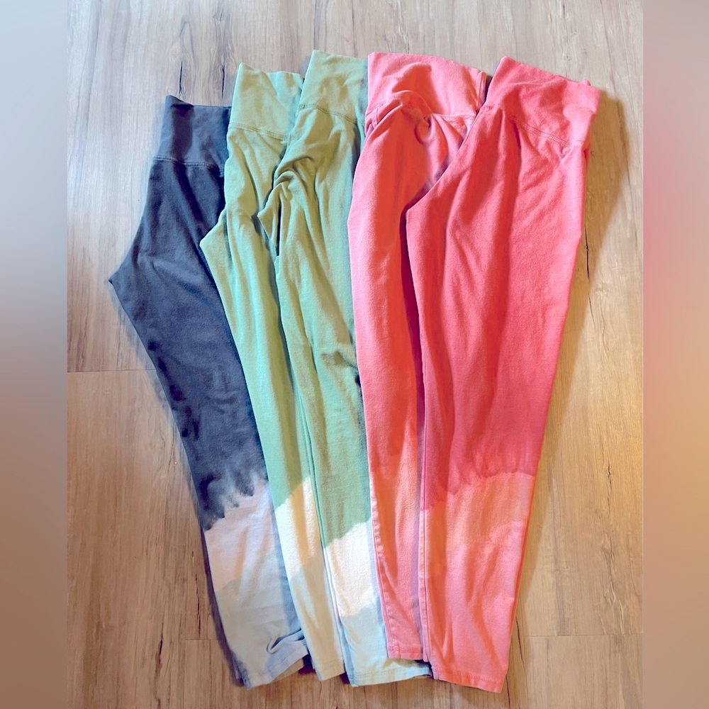 (5) True Craft Tie Dye Leggings, Set of 5 ~ (Med-Large size)